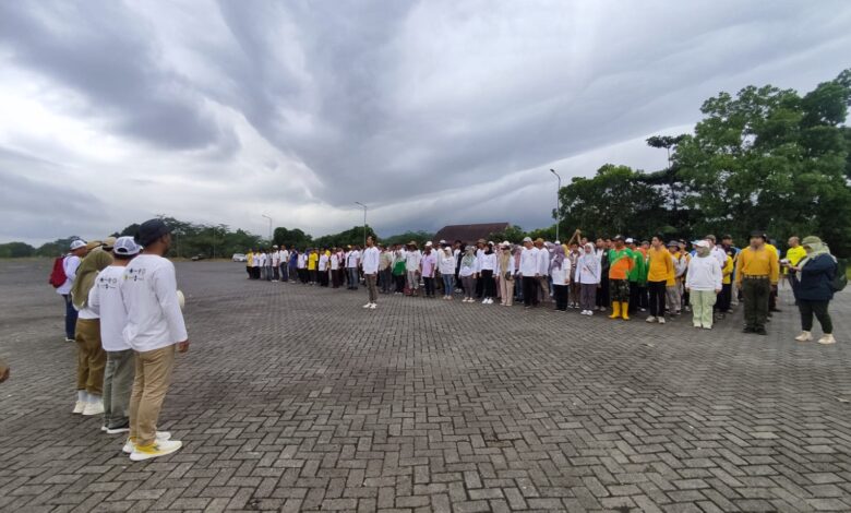 Rangkaian HPSN 2024, DLH Kalsel Ikuti Aksi Bersih Negeri Serentak