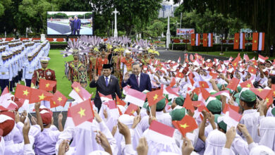 Upacara Kenegaraan Sambut Kedatangan Sekjen PKV Tô Lâm di Istana Merdeka Jakarta