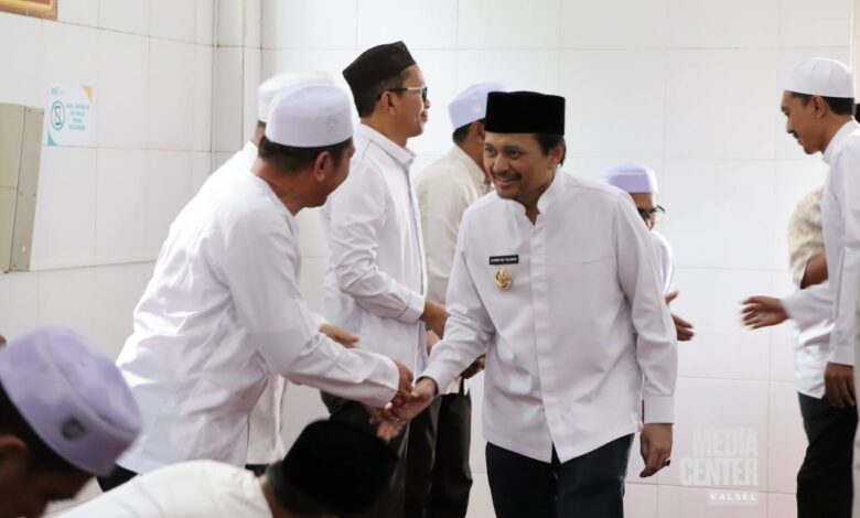 Wakil Gubernur Kalsel Safari Ramadan 1446 H di Masjid Jami AT-Taqwa Nurul Iman